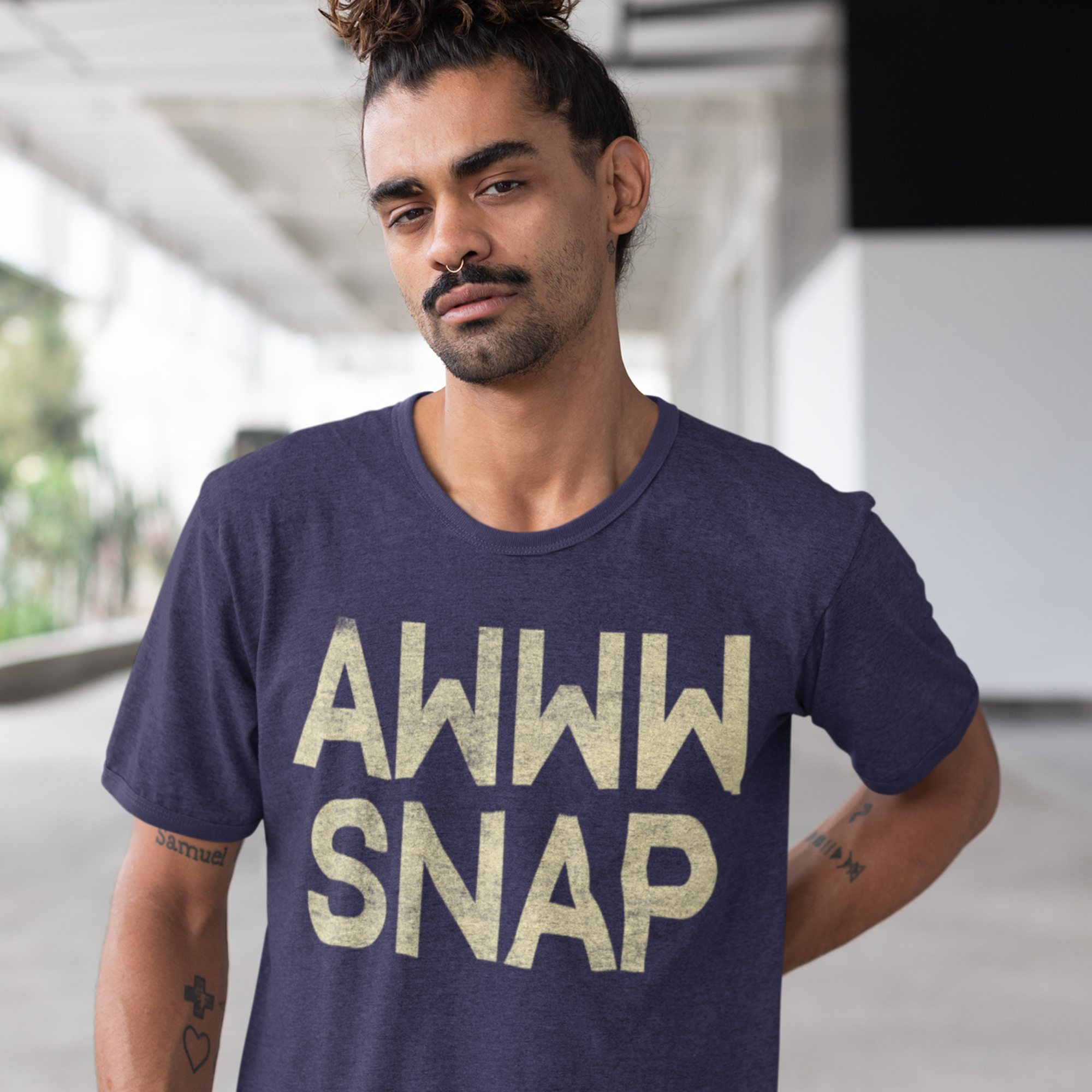 AWWW SNAP T-shirt